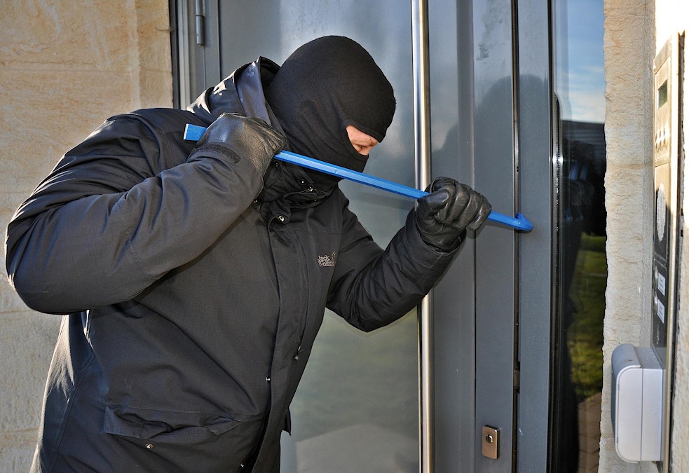 Crime prevention tips for Christmas
